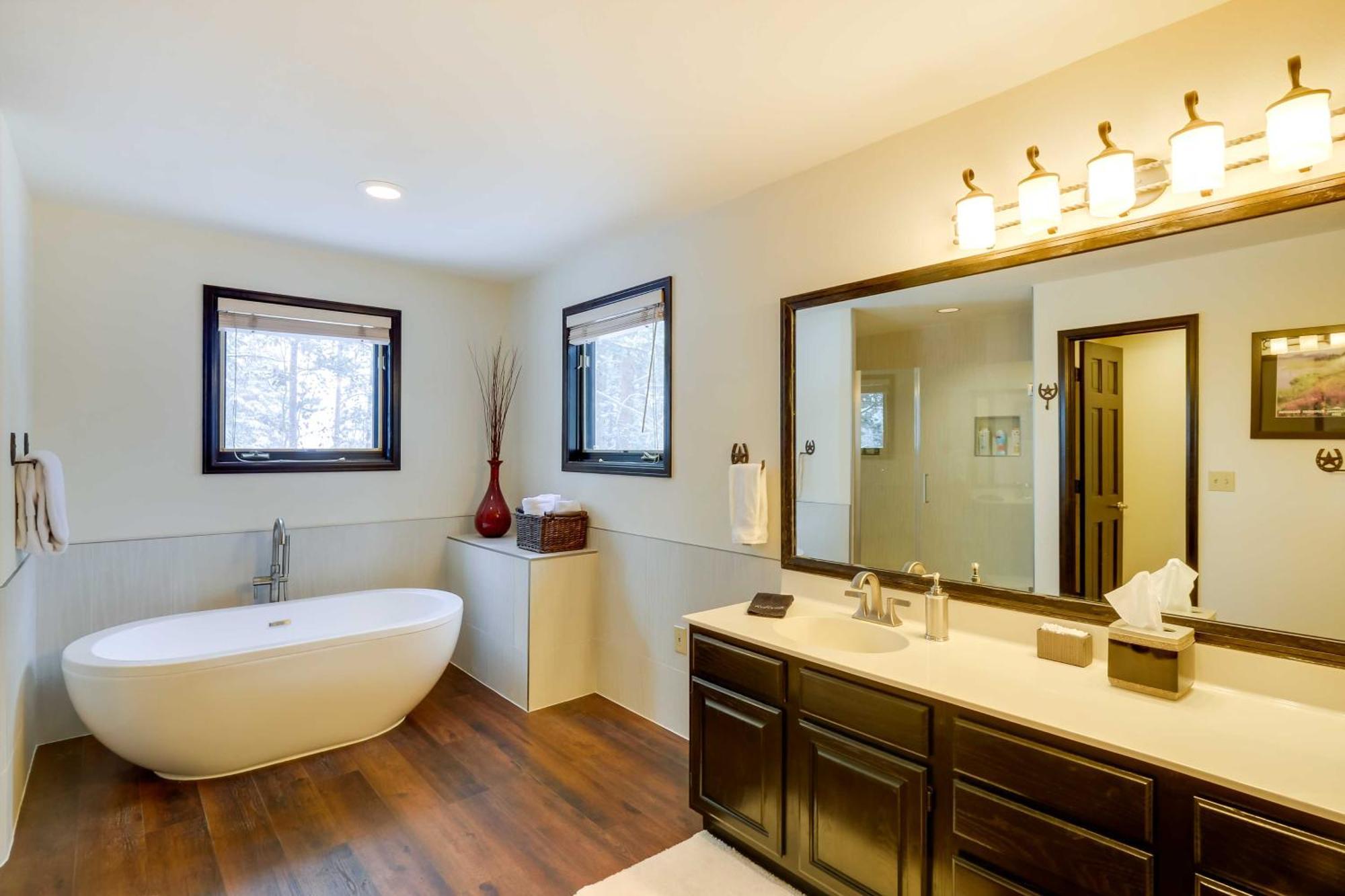 Idyllic Forested Breck Home Hot Tub And Ski Shuttle Брекенридж Экстерьер фото