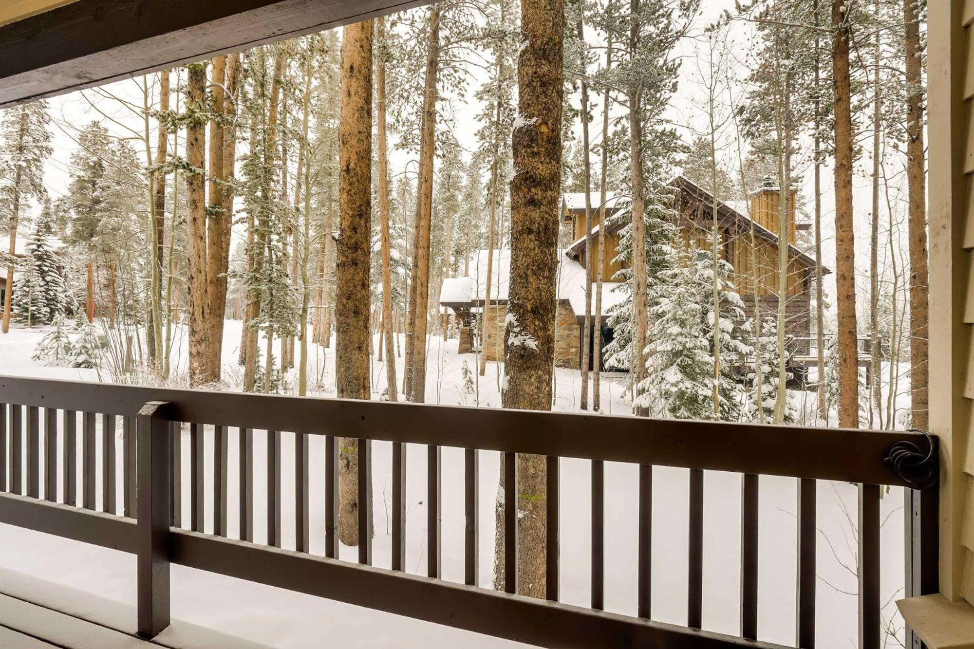 Idyllic Forested Breck Home Hot Tub And Ski Shuttle Брекенридж Экстерьер фото